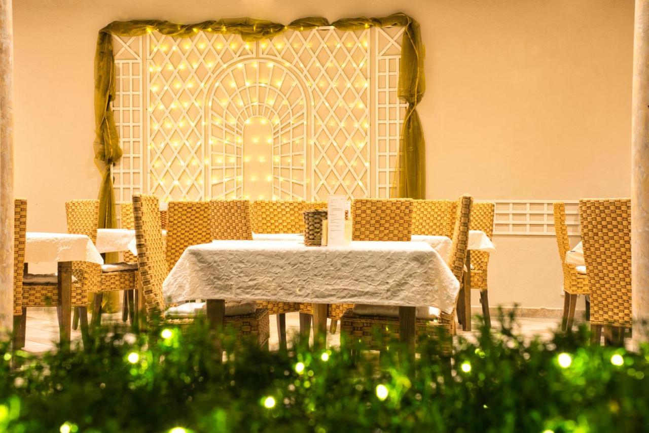 Arndt Hotel Garni Руст Екстер'єр фото