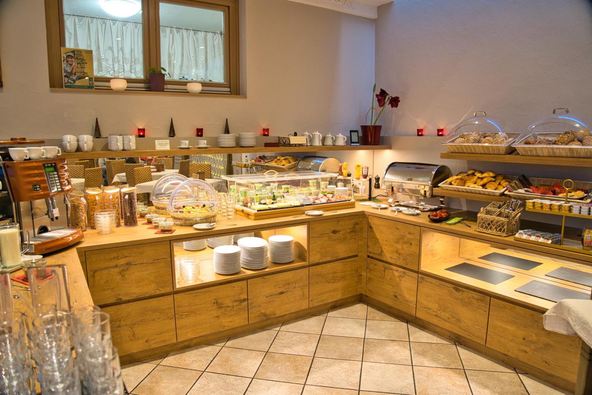 Arndt Hotel Garni Руст Екстер'єр фото